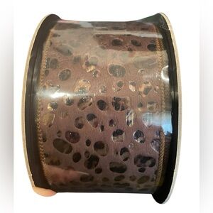 D. Stevens Elegant Gold Ribbon